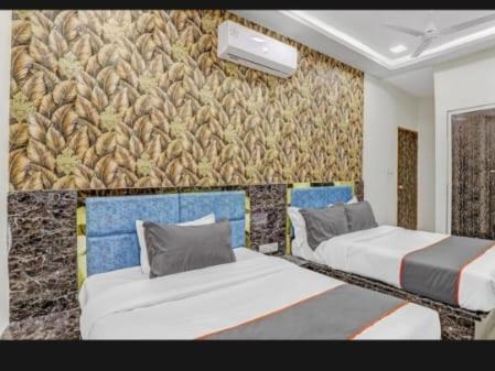 Hotel Bhavya Residency อาเมดาบัด ห้อง รูปภาพ